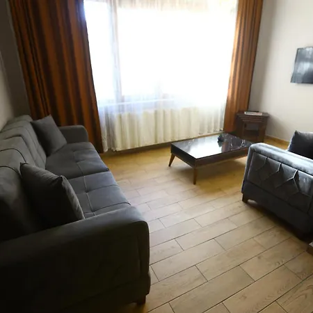 Zendy Hotel