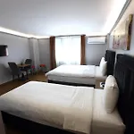 Otel Zendy 3*