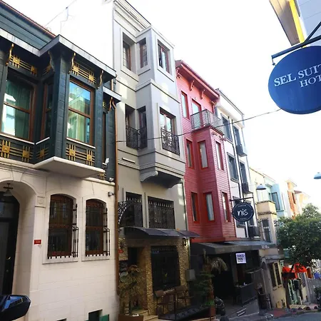 Zendy Hotel