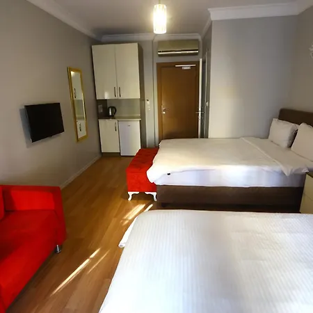 Zendy Hotell 2*
