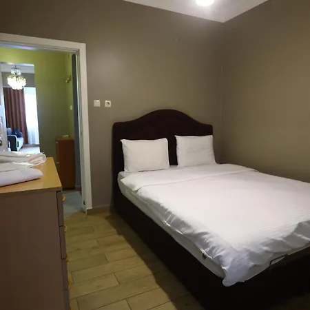 Zendy Hotell 2*