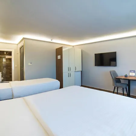 Otel Zendy 3*