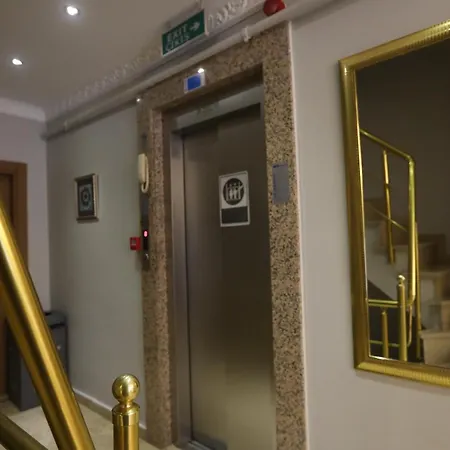 Otel Zendy 2*