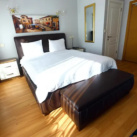 Zendy Hotel Istanboel