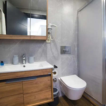 Zendy Hotel